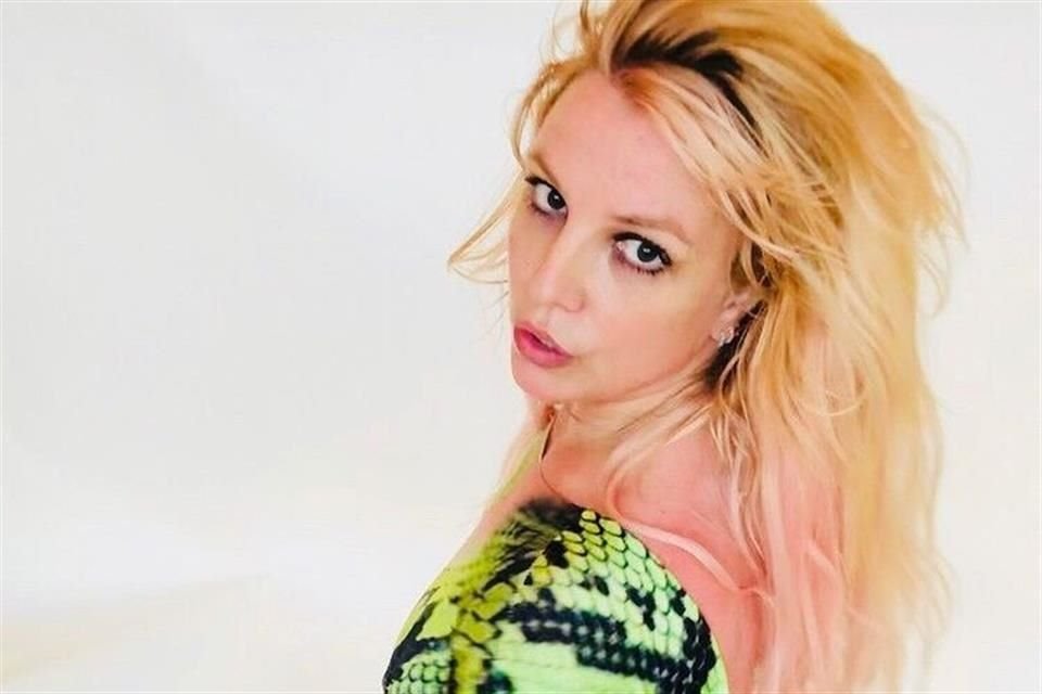 Britney Spears y su equipo legal pidieron la destitución formal del padre de la famosa como su tutor legal, y propusieron en su lugar al contador Jason Rubin.