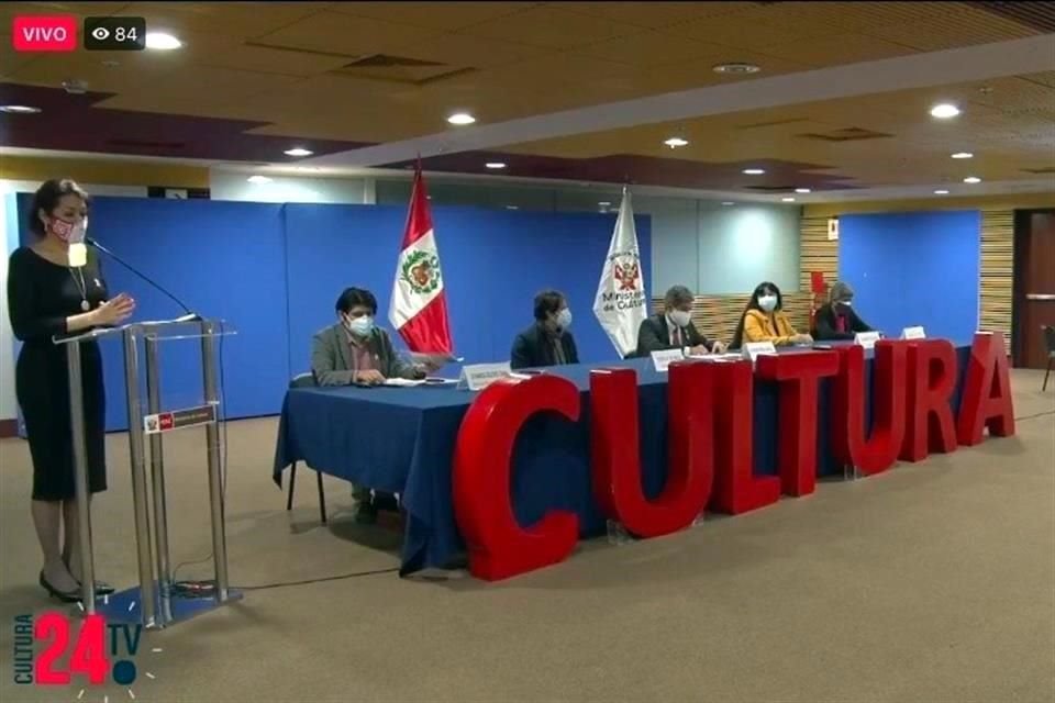 Hoy se anunció el contingente de escritores peruanos que, como invitados honor, participarán en la 35 edición de la FIL de Guadalajara. Entre ellos figuran Victoria Guerrero y Santiago Roncagliolo.