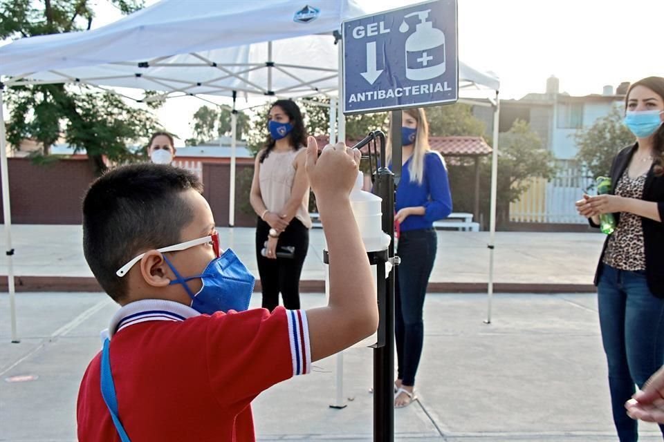 En Coahuila se realizaron pruebas piloto de regresos presenciales a las escuelas.