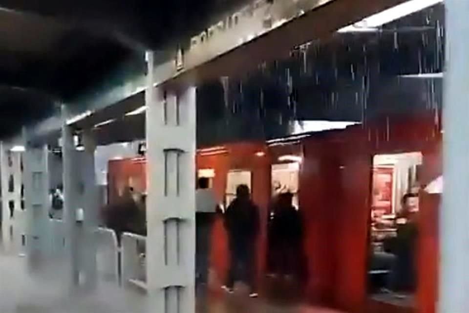 Ayer, la estación Río de los Remedios, de la Línea B registró filtraciones.