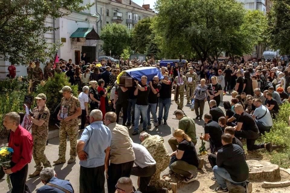 Volodymyr Zelensky afirmó que las tropas ucranianas han tomado el control total de la ciudad rusa de Sudzha, ubicada en la región de Kursk.