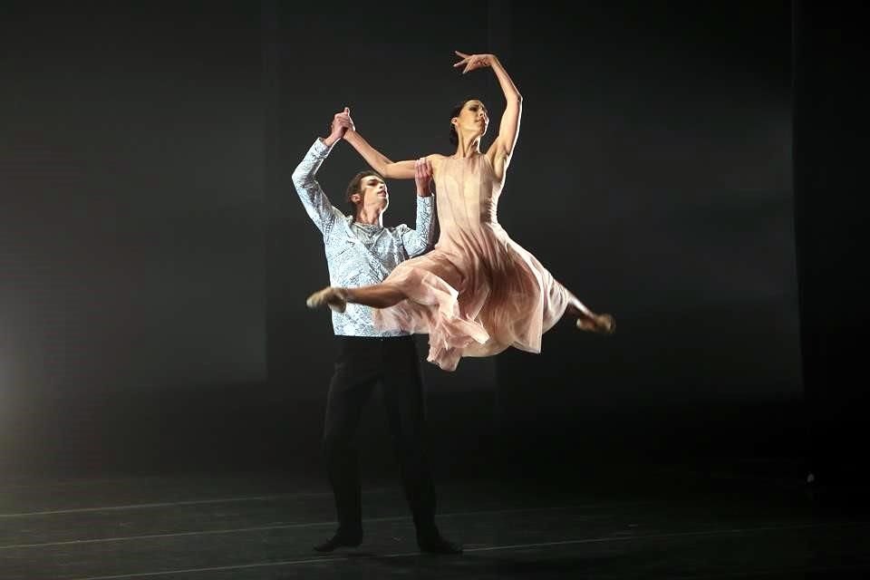 Elisa Carrillo hizo gala de virtuosismo en el espectáculo 'Alma en movimiento', presentado la noche del miércoles en Bellas Artes.