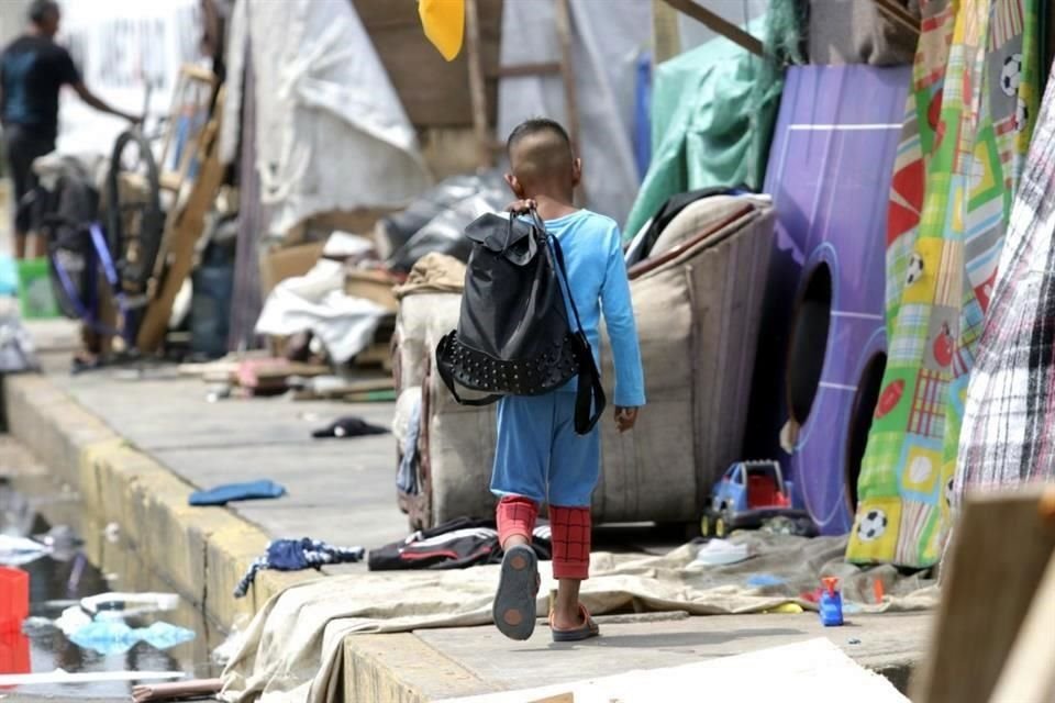 Señalan que en el campamento viven alrededor de 50 familias.