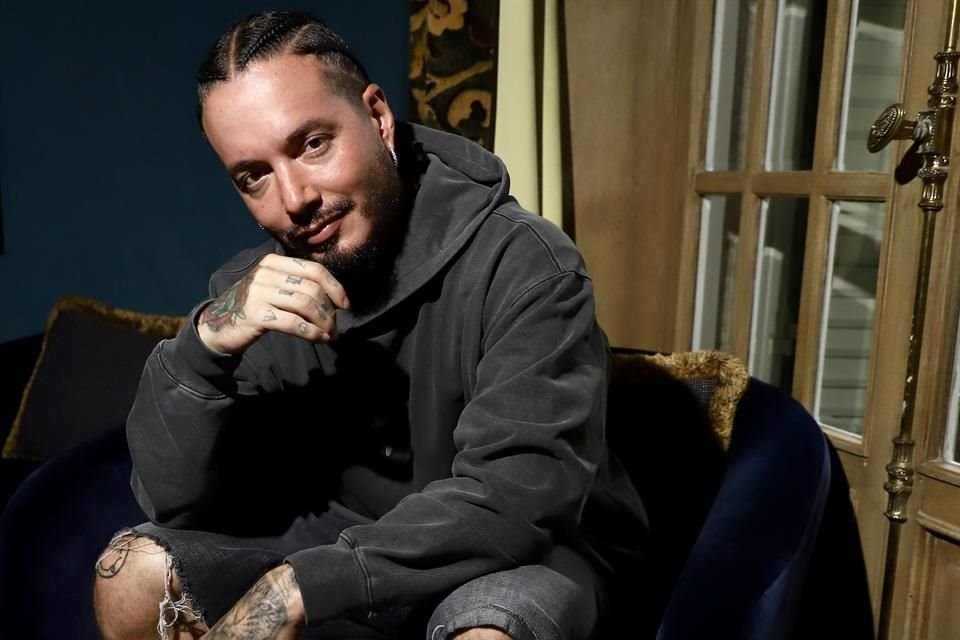 El colombiano J Balvin dice que nunca ha fallado en shows y promete dar lo mejor cuando traiga gira, sin importar el foro; estrena 'Rayo'.