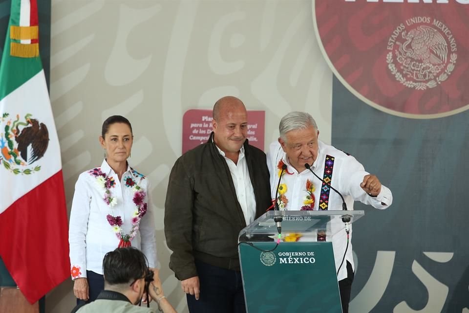 Durante la inauguración de la Presa 'El Zapotillo', AMLO y Sheinbaum defendieron al Gobernador Enrique Alfaro.