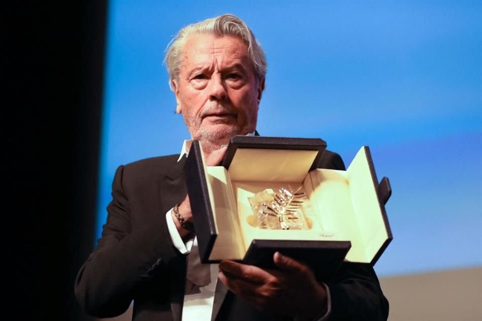 Delon recibió una Palma de Oro honorífica en 2019.