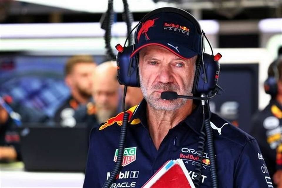 Adrian Newey pinta para ir a Aston Martin en 2025, pero el ex mecánico mexicano de Mc Laren, Jo Ramírez, comenta que lo ve más en Ferrari.