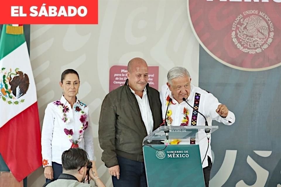 Durante la inauguración de una presa, el Gobernador de Jalisco, Enrique Alfaro, fue abucheado, pero AMLO y Sheinbaum intervinieron en su defensa.