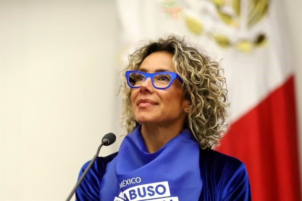 Alejandra Lagunes Soto Ruiz, Secretaria de la Mesa Directiva del Senado.