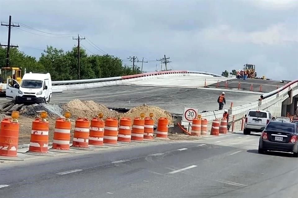 El cierre total del tramo Tepoztlán-Cuernavaca, por obras de adecuación del entronque a Cuautla, concluirá hasta el próximo 26 de septiembre.