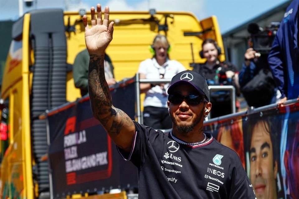 Lewis Hamilton tiene confianza en que podrán ascender más en el Campeonato de Constructores.