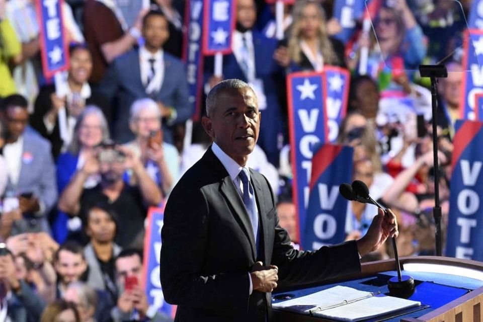 El ex Presidente Barack Obama durante la segunda noche de la Convención Nacional Demócrata, en Chicago.