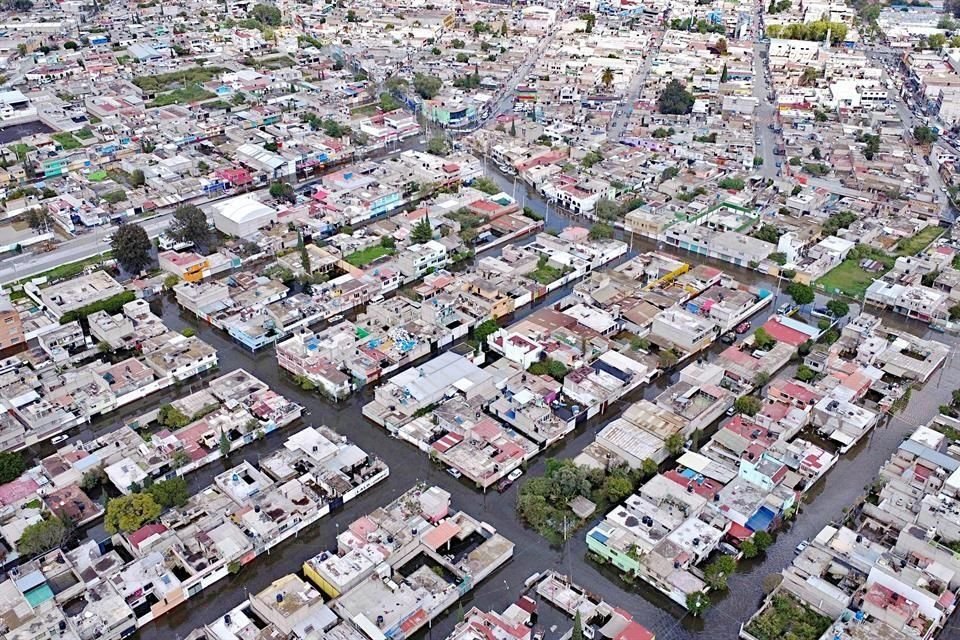 Actualmente, la emergencia persiste en nueve colonias de la zona oriente del Estado de México.