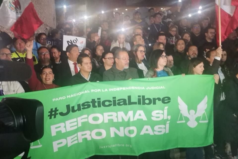 Paro por reforma al PJ