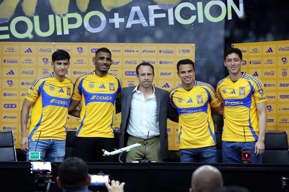 Tigres presentó a sus nuevos jugadores para el Apertura 2024.