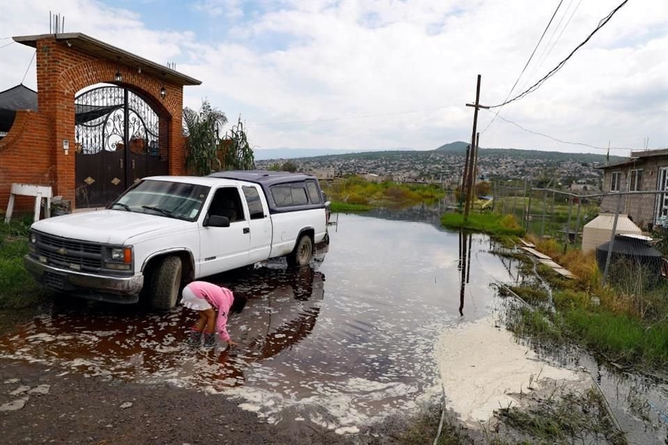 En esta zona, entre el Metro Tláhuac y San Luis Tlaxiatemalco, solía haber chinampas, pero ahora terracería.