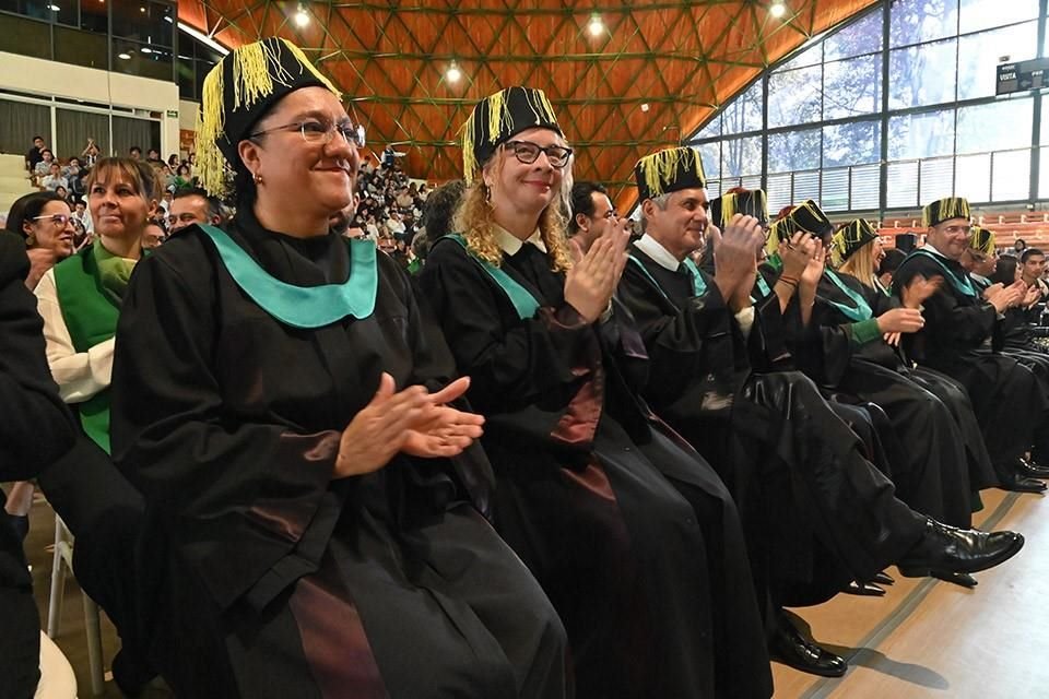 Celebra la UIC Claustro Universitario rumbo a su aniversario