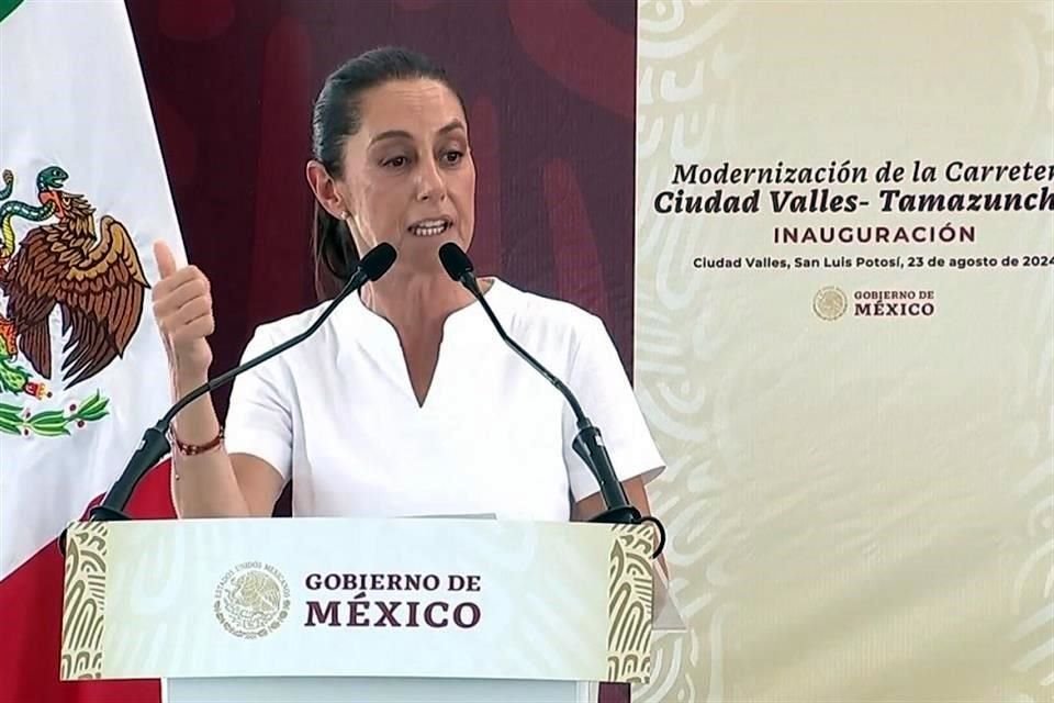 Claudia Sheinbaum, Presidenta electa, encabezó, junto con el Presidente López Obrador, la inauguración de un tramo carretero que va de Tamazunchale a Ciudad Valles, en San Luis Potosí.