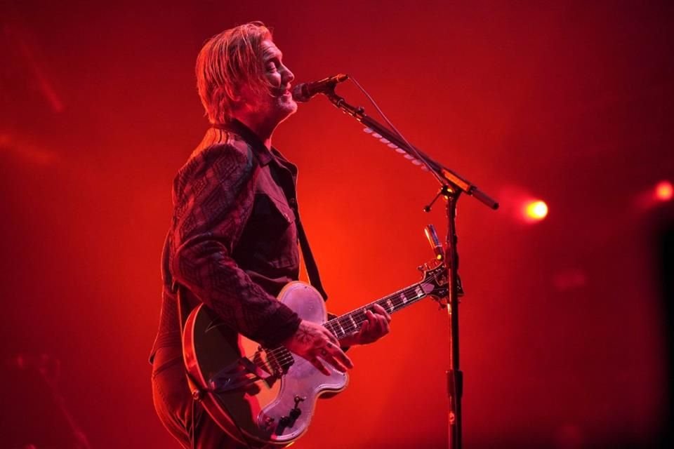 La banda Queens of the Stone Age canceló su presentación en el C. Capital por temas de salud de Josh Homme; retomarán actividades en 2025.