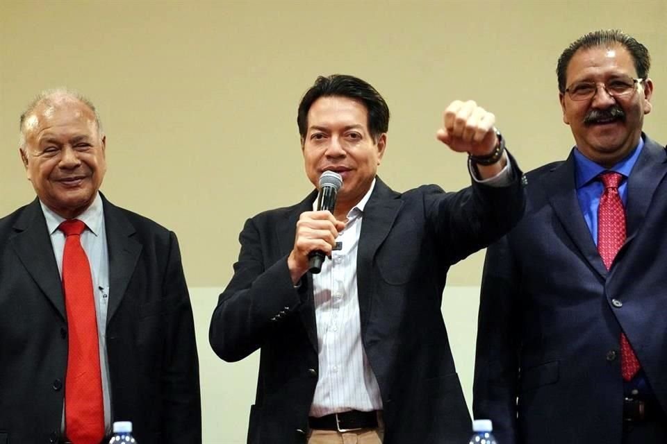 Mario Delgado, líder nacional de Morena y futuro titular de la SEP, en reunión plenaria de legisladores del PT.