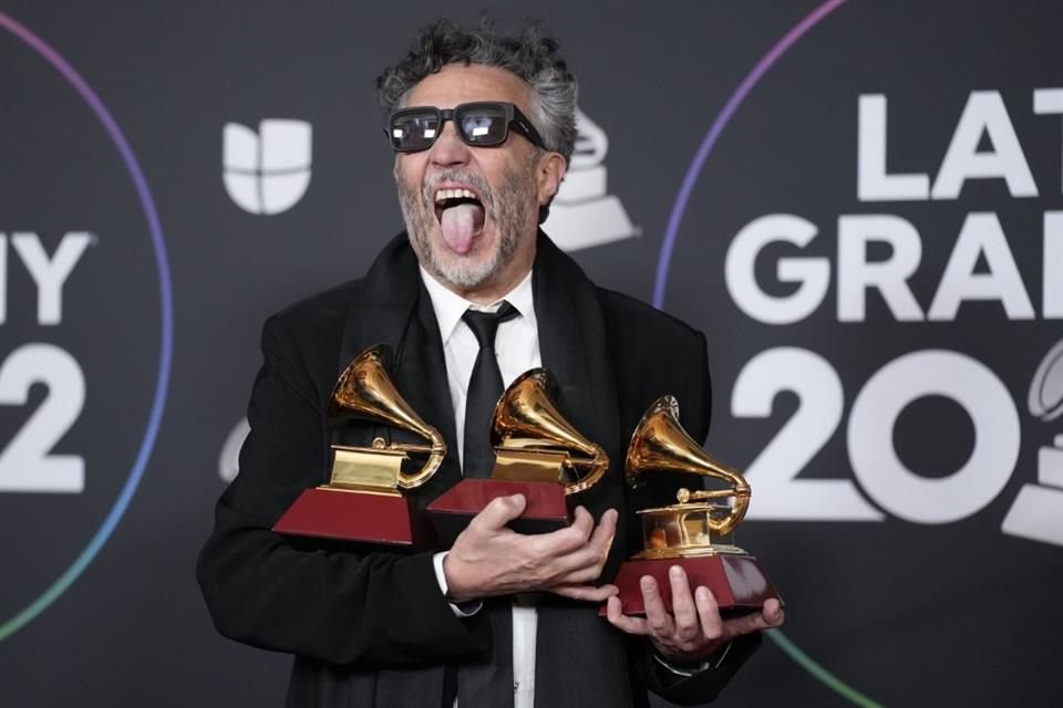 El ganador del Latin Grammy dará un show en el que dará repaso por sus éxitos.