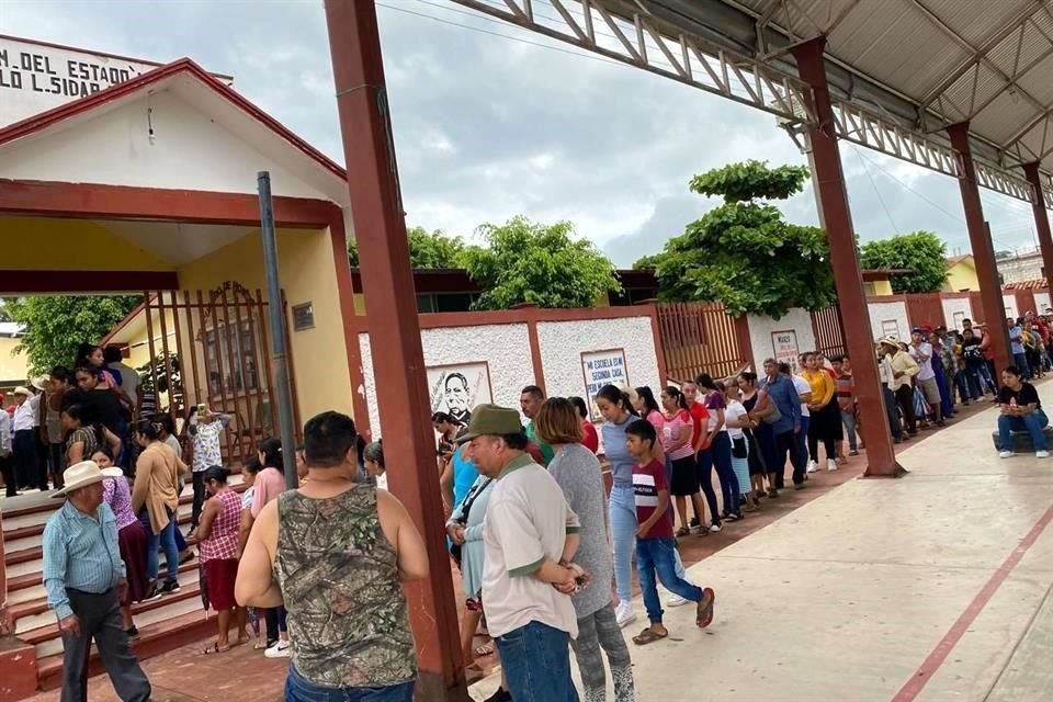 Este domingo se llevaron a cabo elecciones extraordinarias en dos municipios al sur de Chiapas.