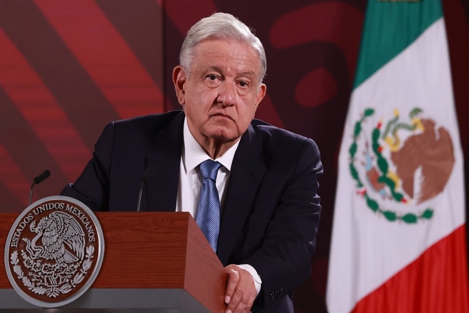 AMLO anunció una pausa en la relación con las Embajadas de EU y Canadá tras sus críticas contra la reforma judicial.