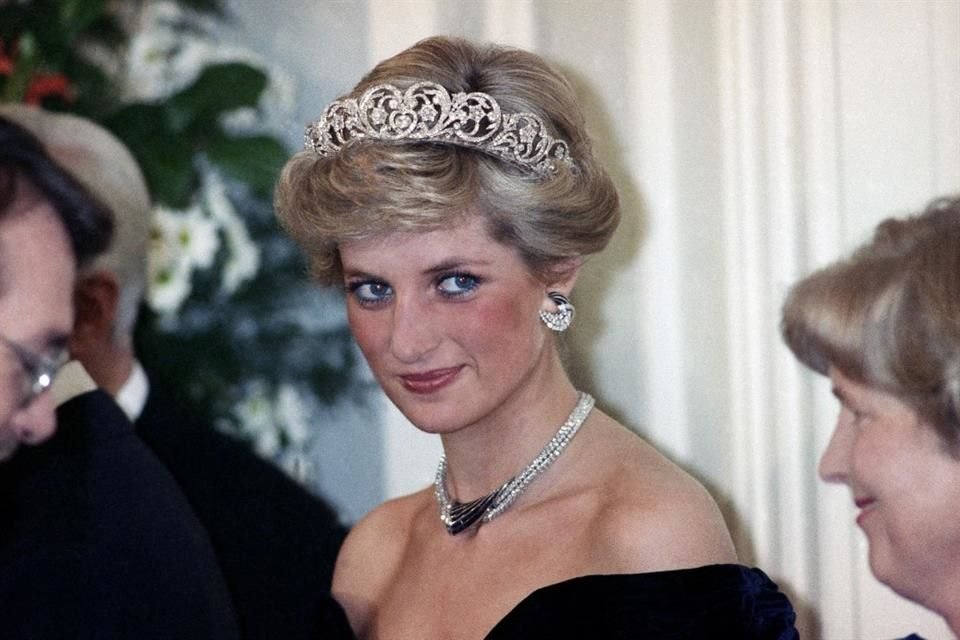 Emma Cooper prepara la docuserie 'Who Killed Diana?', en la que abordará las circunstancias alrededor de la muerte de la Princesa Diana.