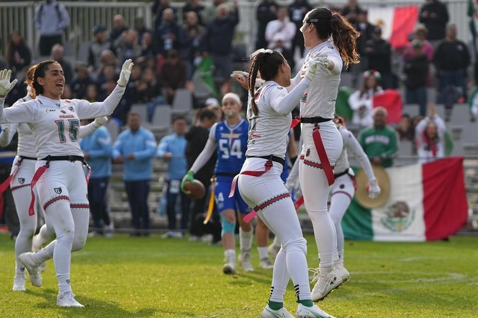 La Selección Mexicana femenil tuvo un arrasador inicio en el Mundial de Flag Football, con victorias ante Italia (45-6) y Dinamarca (57-6).