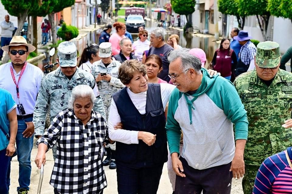 Supervisa Delfina Gómez obras del Colector en Chalco