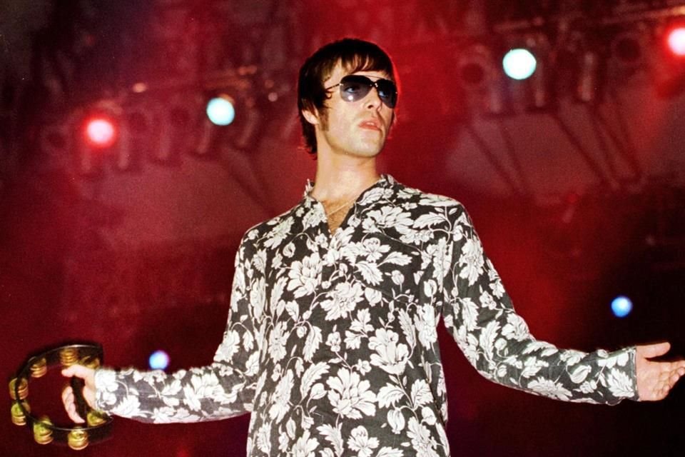 Oasis negó tener planeada una presentación estelar en el festival de Glastonbury de 2025, aclarando especulaciones tras su regreso.