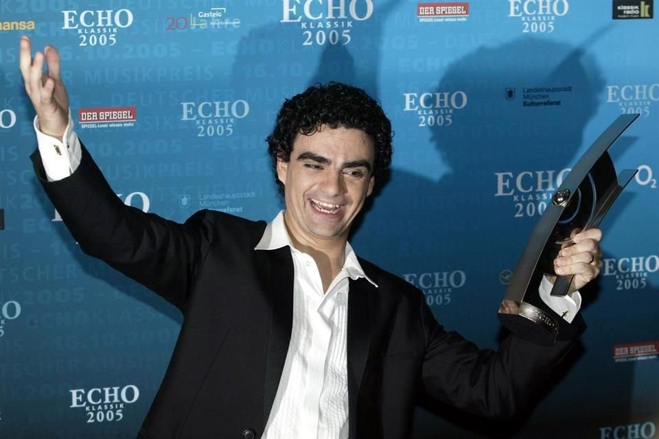 Villazón tras la ceremonia de entrega de los premios de música clásica ECHO en Múnich, en 2005.