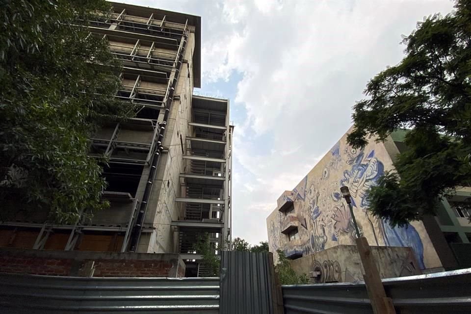 De acuerdo con Rodolfo Palma, coordinador de Extensión Universitaria de la UAM-I, la restauración deberá esperar hasta terminar el Módulo C, del área de Ciencia y Tecnología, justo frente al mural.