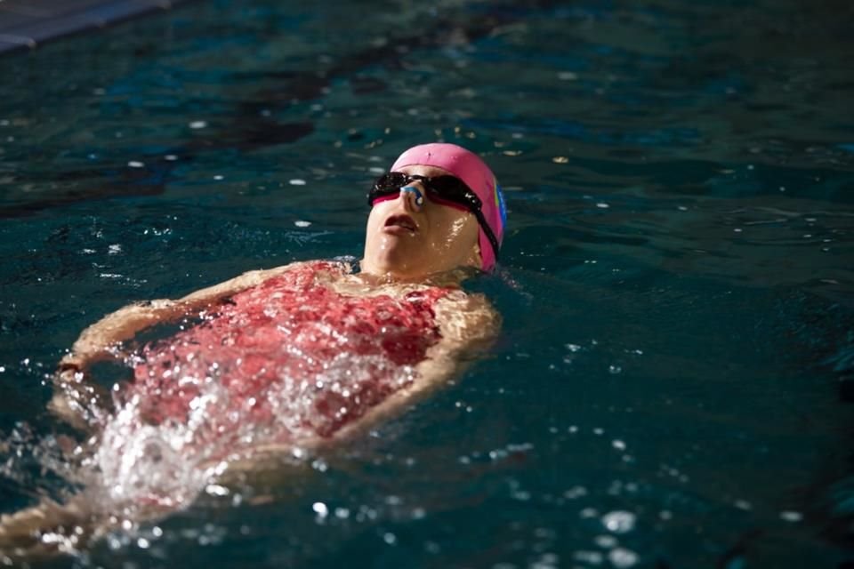 La paranadadora jalisciense Haidee Aceves consiguió la primera medalla para México en Juegos Paralímpicos de París 2024, al obtener plata.