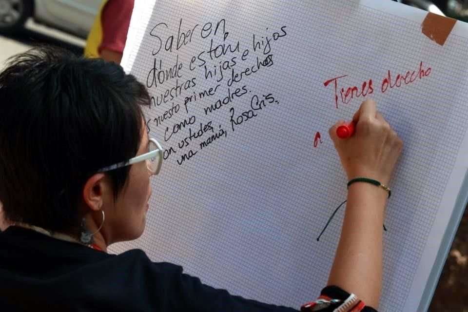 Amistía Internacional realizó una jornada de apoyo en la cual se ofrecieron mensajes solidarios a madres buscadoras.