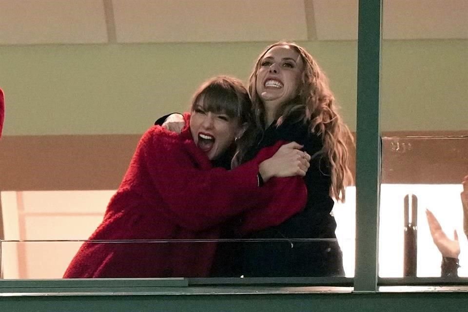 Taylor Swift ha hecho amistad con Brittany Mahomes, esposa de Patrick.