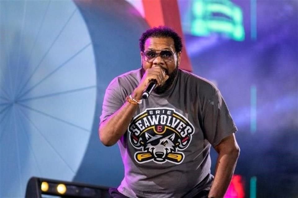 Fatman Scoop murió a los 53 años después de sufrir un colapso durante una presentación en vivo.