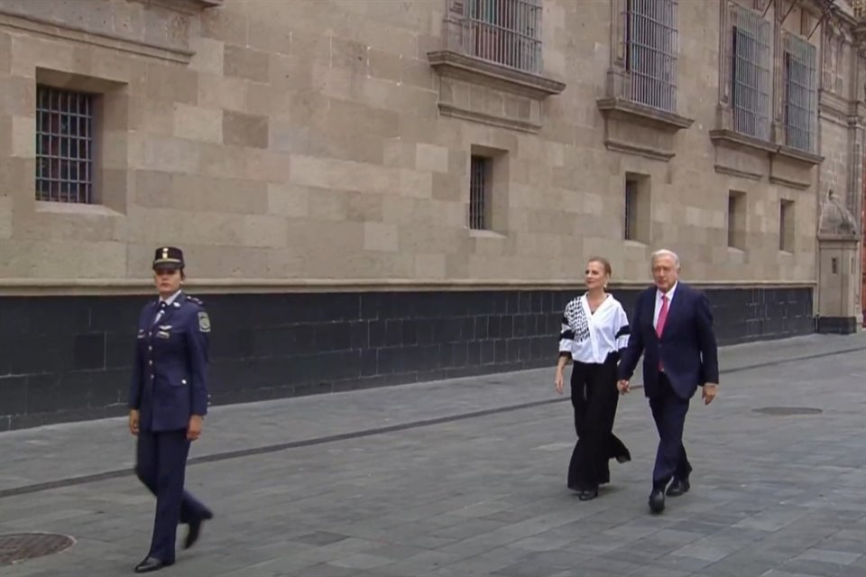 El Presidente López Obrador rinde su último Informe de Gobierno.