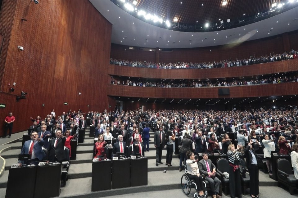 Congreso de la Unión inició la 66 Legislatura, donde Morena y aliados tendrán mayoría calificada en Cámara baja y a 1 de lograrla en Senado.