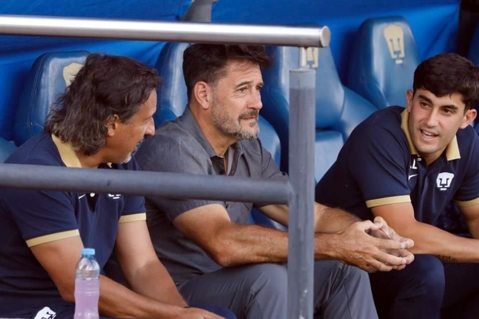 Gustavo Lema reconoce que a la afición de los Pumas se les deben entregar resultados luego de la derrota ante Tigres.