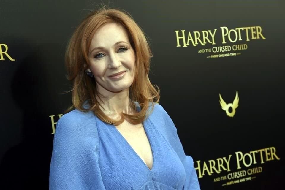 Varias ex atletas consagradas se unieron a la escritora y autora J.K. Rowling, creadora del universo de Harry Potter, en sus criticas hacia la velocista italiana transgénero, Valentina Petrillo.