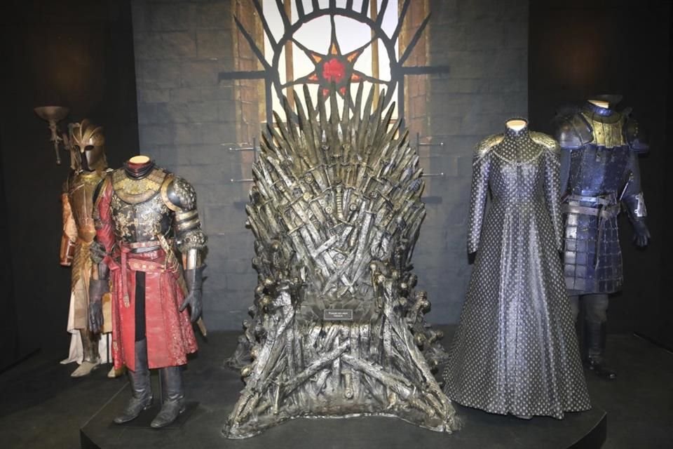 Más de 2 mil objetos de 'Game of Thrones' serán subastados, incluyendo la espada de Jon Snow; se llevará a cabo del 10 al 12 de octubre.