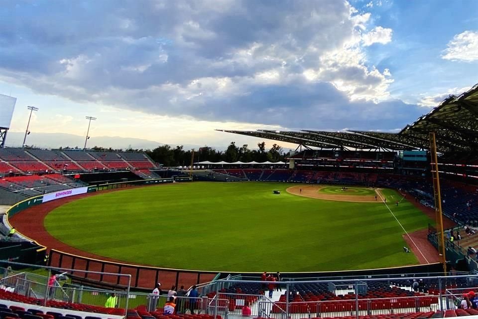 El partido está programado para iniciar en punto de las 19:05 horas.