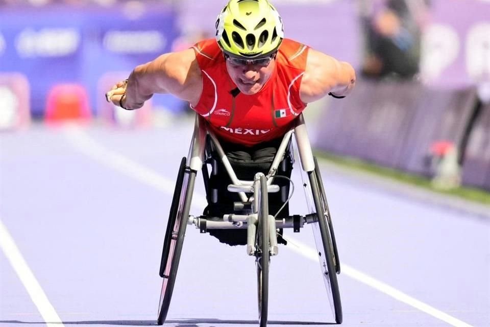 Juan Pablo Cervantes le da a México su segunda medalla de Oro en el día en París 2024.