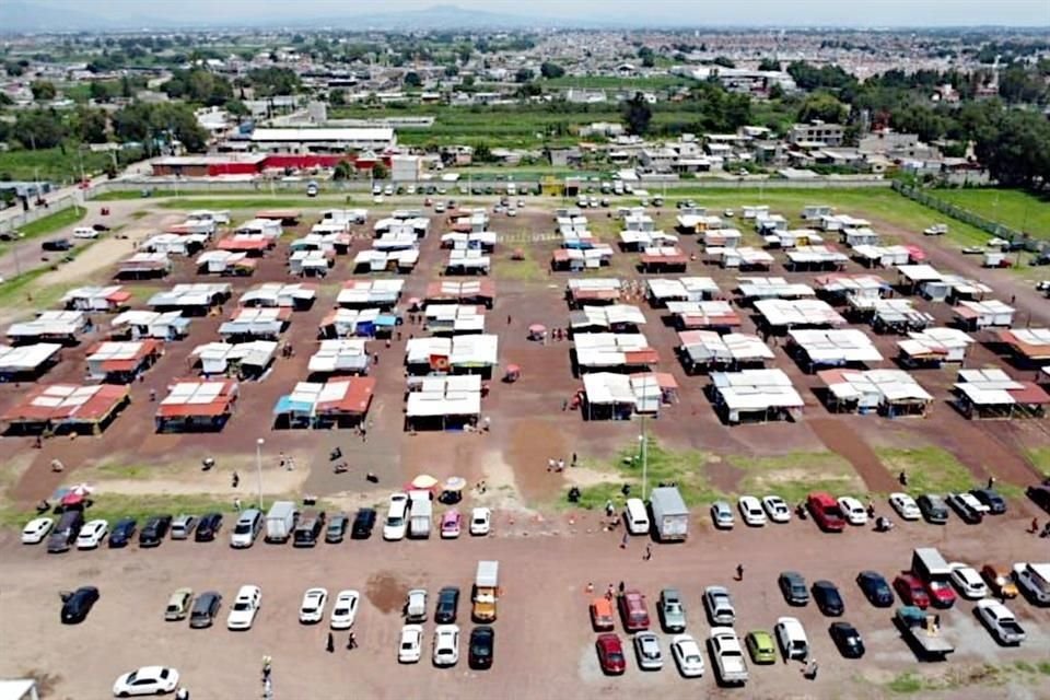 El Mercado de Artesanías Pirotécnicas, en Tultepec, es el más grande del ramo en el Edomex.