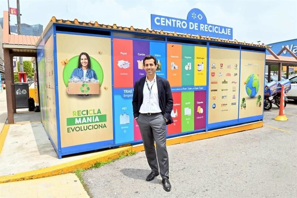 La visión de Walmart se refleja en su decisión de convertirse en una empresa regenerativa para 2025, superando la mera sostenibilidad.