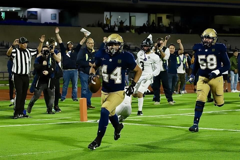 Con la garra derecha arrancó Pumas CU la Temporada 2024 de la Liga Mayor, tras vencer 31-17 a Leones Anáhuac en el Olímpico Universitario.