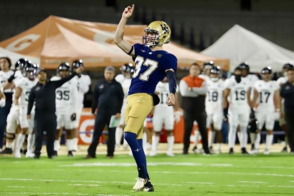 Con la garra derecha arrancó Pumas CU la Temporada 2024 de la Liga Mayor, tras vencer 31-17 a Leones Anáhuac en el Olímpico Universitario.