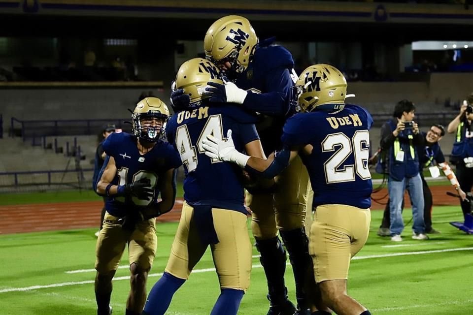 Con la garra derecha arrancó Pumas CU la Temporada 2024 de la Liga Mayor, tras vencer 31-17 a Leones Anáhuac en el Olímpico Universitario.