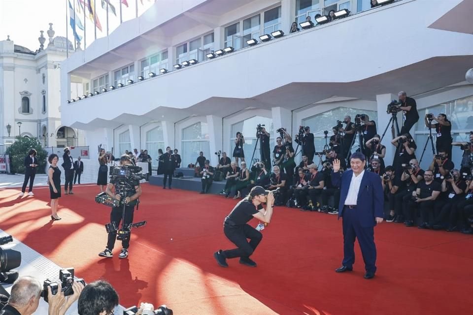 Kitano, de 77 años, es uno de los mimados del circuito de festivales de cine y ganó el máximo galardón de Venecia, el codiciado León de Oro, en 1997 por 'Hana-Bi'.